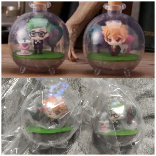 Original Dupla de Miniaturas em Esfera Twisted Wonderland - Trey e Ace