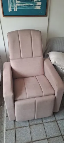 Poltrona do Papai Reclinável - Estado de Nova (Apenas 3 meses de uso!)