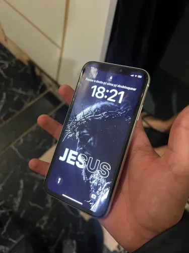 iPhone 11 64GB