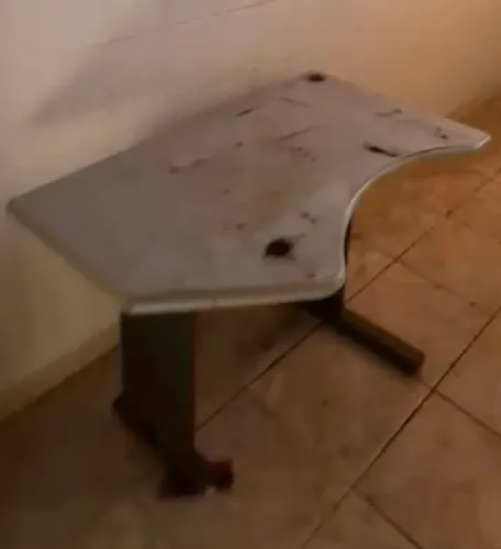 Doacão Mesinha de Computador