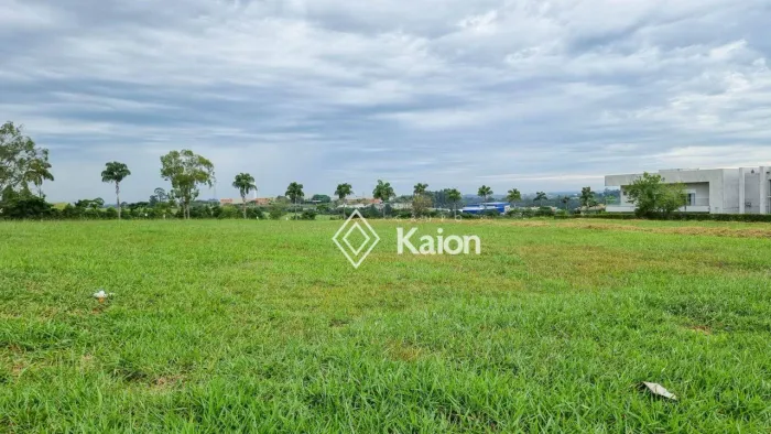 Terreno plano de 2.040 m² à venda no Condomínio Terras de São José II em Itu/SP