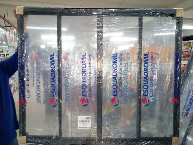 janela de alumínio preta com vidro 4 folhas 1,00x1,00 459,90 a vista