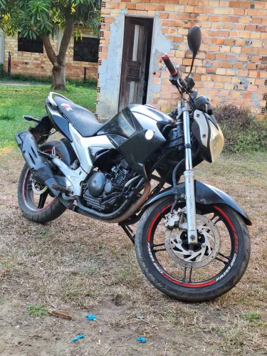 Moto fazer 250 2014