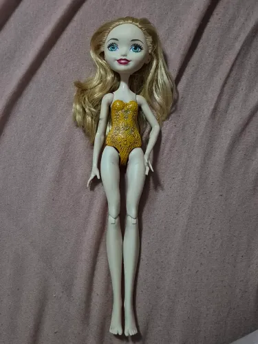 vendo ever after high incompleta