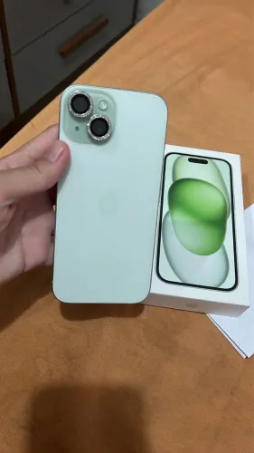 iPhone 15 128GB - Impecável - Na Caixa com NF - Saúde 89%