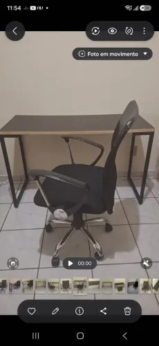 Vendo mesa e cadeira