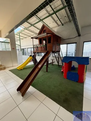 Apartamento à Venda em Espinheiro
