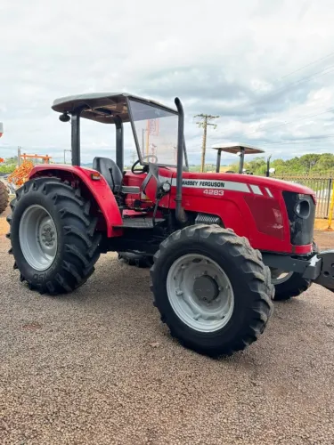 Trator MF 4283 turbo 2014 traçado 4x4.