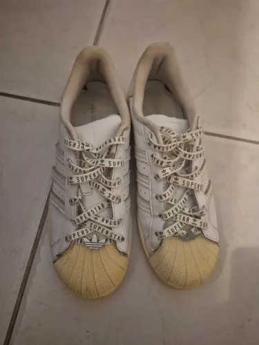 Tênis adidas superstar tamanho 36