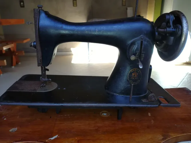 Máquina de costura (antiguidade) ALFA Espanha