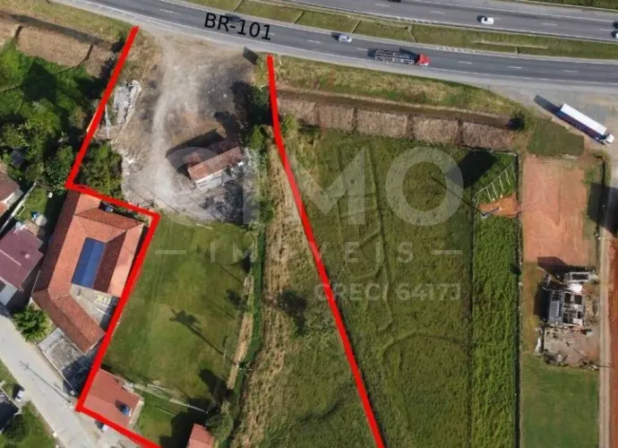 Terreno na BR - 101 em Penha, bom para indústria ou comércio.