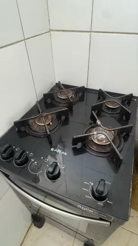 Fogão tampo de vidro preto