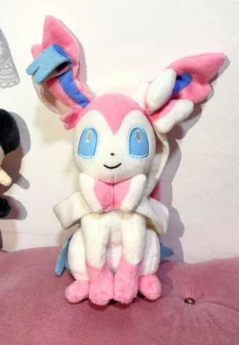 pelúcia do Sylveon, pokémon, original 