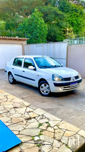 Renault Clio Sed.rt/privil.1.0/1.0 Hi-pow.16v 4P 2003