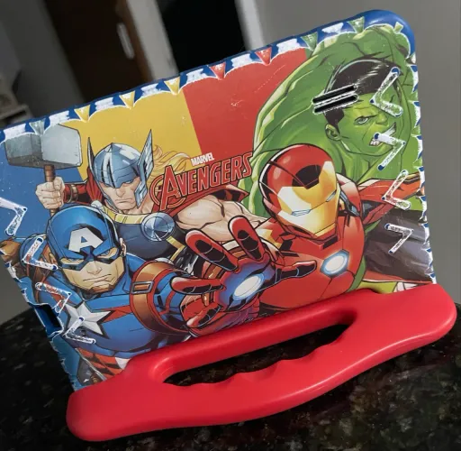 Tablet infantil avengers