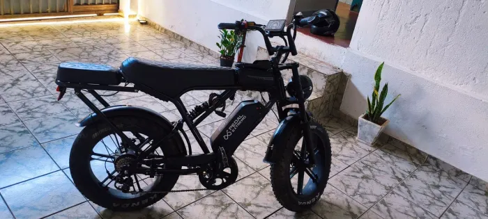 Bicicleta elétrica Ouxi H9, W1000 de potência com e freios de disco. Preço negociável.