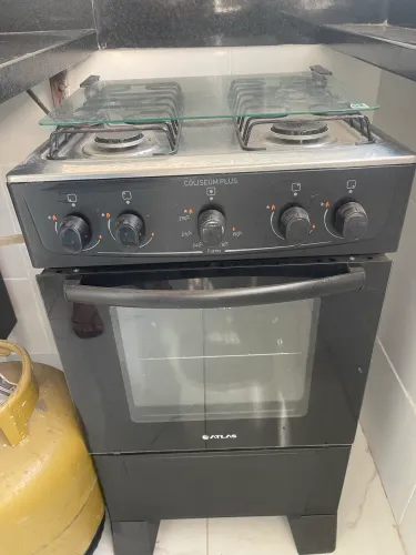 Vende-se fogão novinho