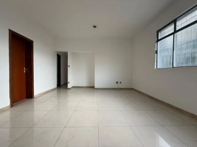 Amplo apartamento de 3 quartos com 160m2