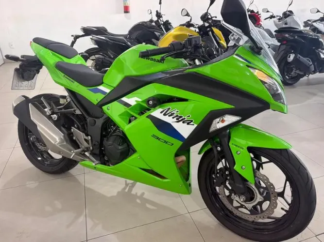 KAWASAKI KAWASAKNINJA 300 2026