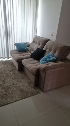 Sofá assentos retrátil e reclináveis 