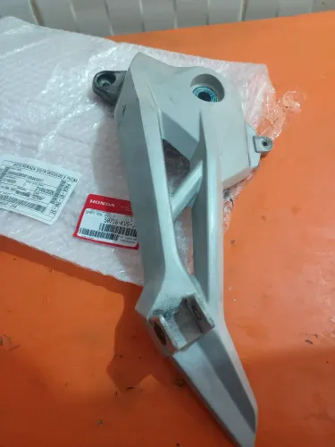 Bacalhau do lado esquerdo só 1 peça