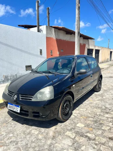 Renault Clio Hi-flex 1.0 16V 3P 2011