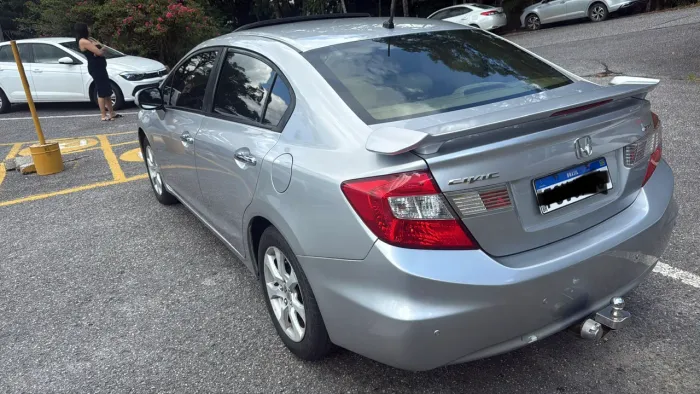 Honda Civic Sedan EXS 1.8/1.8 Flex 16V Aut. 4P 2013