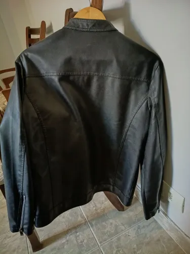 Jaqueta de couro legitimo nunca usada, masculina, tamanho P