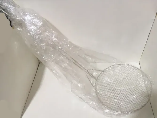 Escumadeira Inox Suzan Fritura Pastéis Prateada Cabo Longo de 55cm - NOVA