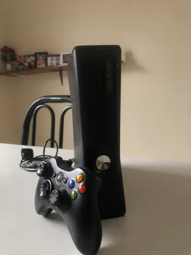 Xbox 360 Slim E