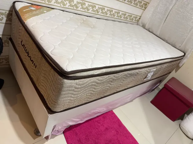 Vendo Cama Box Solteiro Ortobom + Colchão Auxiliar Ortobom - Excelente Estado