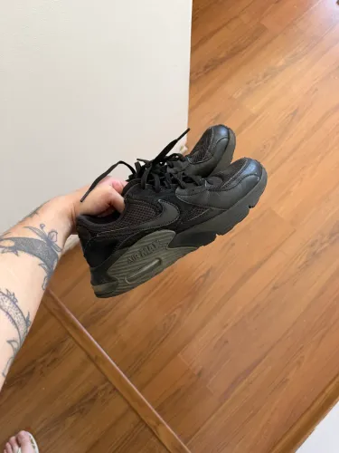 Tênis nike airmax preto 37