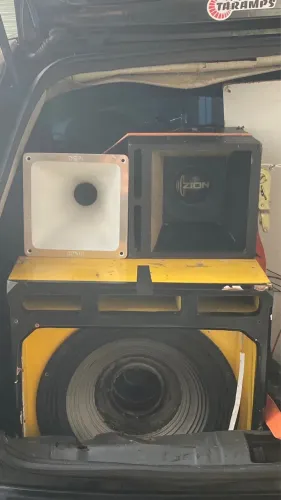 SOM AUTOMOTIVO 3 VIAS