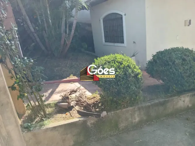 Casa com 2 quartos para venda no Centro Alto, em Ribeirão Pires