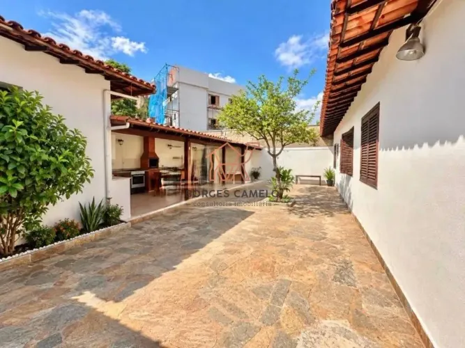 Casa com 4 quartos, 320 m² - venda por R$ 2.400.000 ou aluguel por R$ 14.000/mês - São Lui
