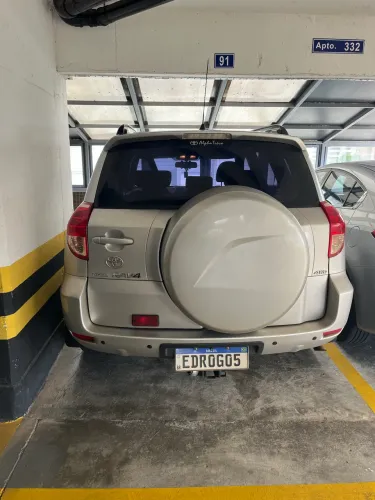 Toyota RAV4 2.4 4X4 16V 170cv Aut. 2008