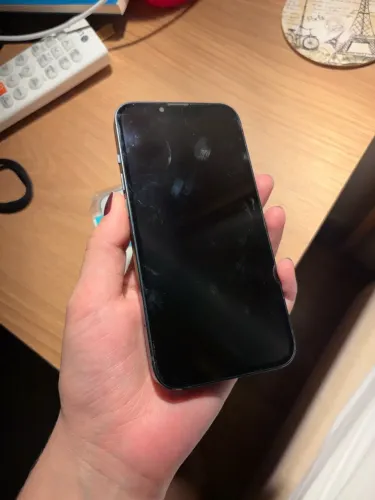 iphone 13 usado em boas condições + película de brinde