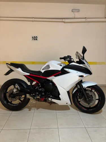 XJ6 F 2013