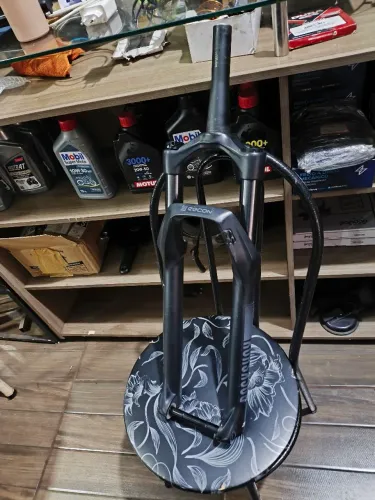 Suspensão boost recon