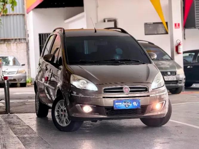 Fiat Idea Essence 1.6 Flex 16V 5P 2014