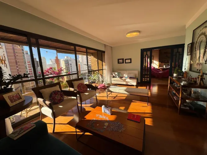 Apartamento à venda no Cambuí, em Campinas, com 4 suítes, com 326.95 m²