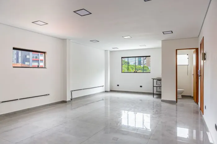 Sala comercial na Rua Arnoldo Baldoino Welter, 60 - Sala 1 27 m²