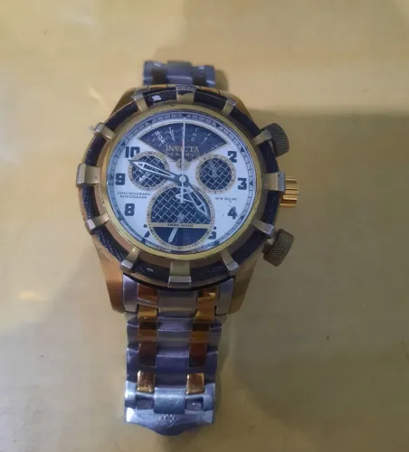 Relogio invicta bolt
