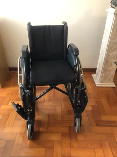 Cadeira de Rodas