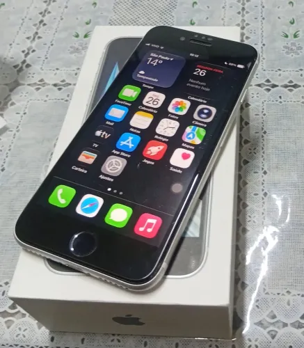 iPhone Se 2020
