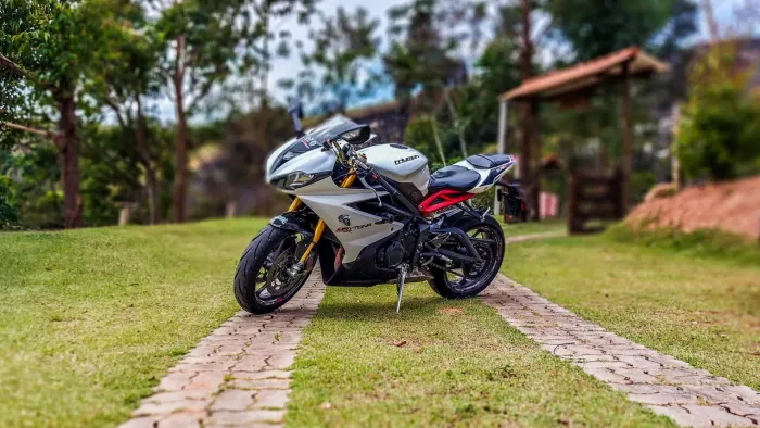 Vendo Daytona 675r ou troco por R3