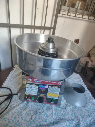 Máquina Elétrica de Algodão Doce Inovamaq 