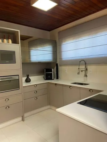 VENDO CASA NO BAIRRO BANDEIRANTES, CALDAS NOVAS GO!!