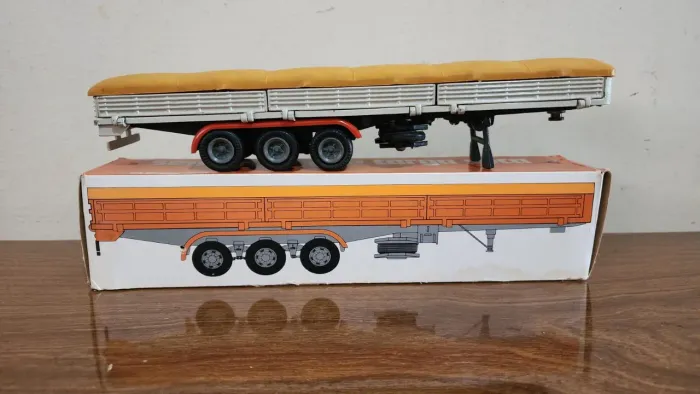 Carrinho Miniatura Carreta Carroceria Carga Seca Arpra Anos 80
