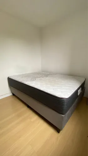 ? Cama Box Casal + Colchão Ortobom - Ótimo Estado!